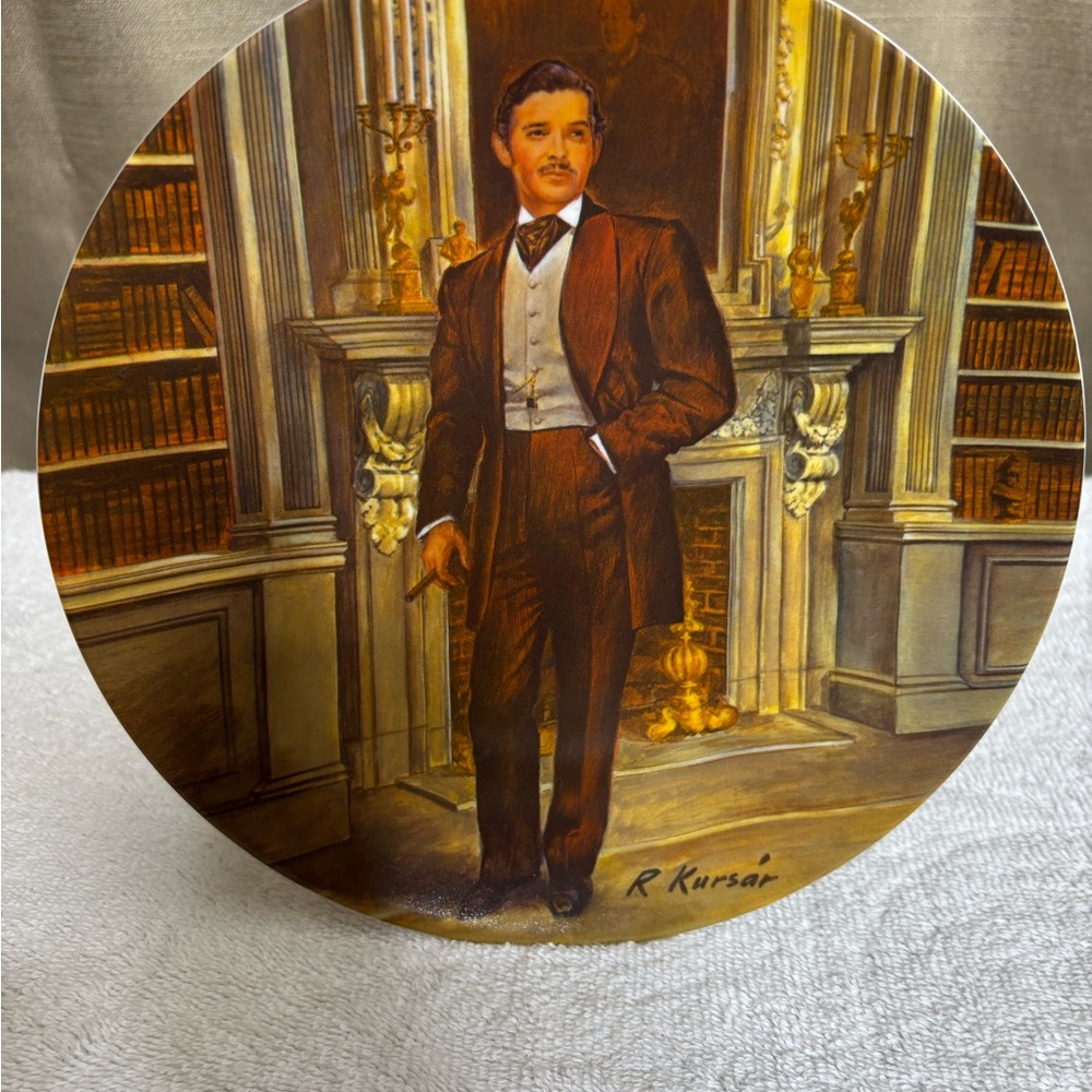 “Rhett” Knowles 9” plate